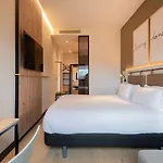Leonardo Hotel